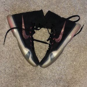 COPY - Kobe 10 “Gold Pakk”